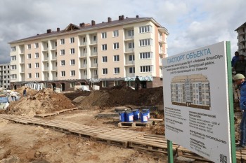 Представители Фонда защиты прав дольщиков проверили ход достройки домов ЖК &quot;Новинки Smart City&quot; в Нижегородской области