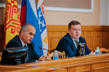 Алексей Ладыков поручил проработать планы благоустройства дворов в Чебоксарах на годы вперед