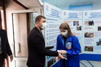 &quot;Волонтеры Нижегородского волонтерского центра отработали более 30 тысяч заявок&quot;, - Андрей Турчак