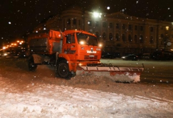 Почти три тысячи кубометров снега вывезено с улиц Нижегородского района Нижнего Новгорода за 7 ноября