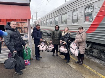 Четверняшки родились в саратовской семье
