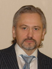 Зуденков считает, что наиболее удобной формой управления многоквартирными домами является ТСЖ