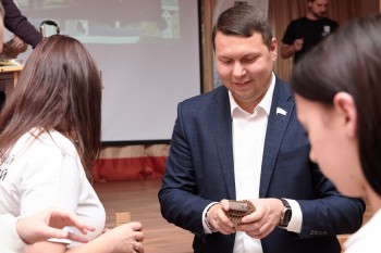Социальные участковые провели мастер-классы в поддержку СВО для 500 нижегородцев