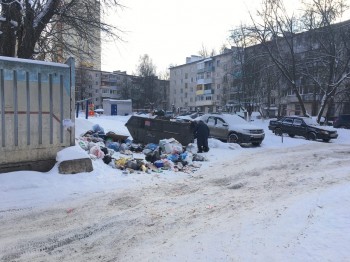 Свалку на детской площадке убрали после жалобы нижегородца в соцсети