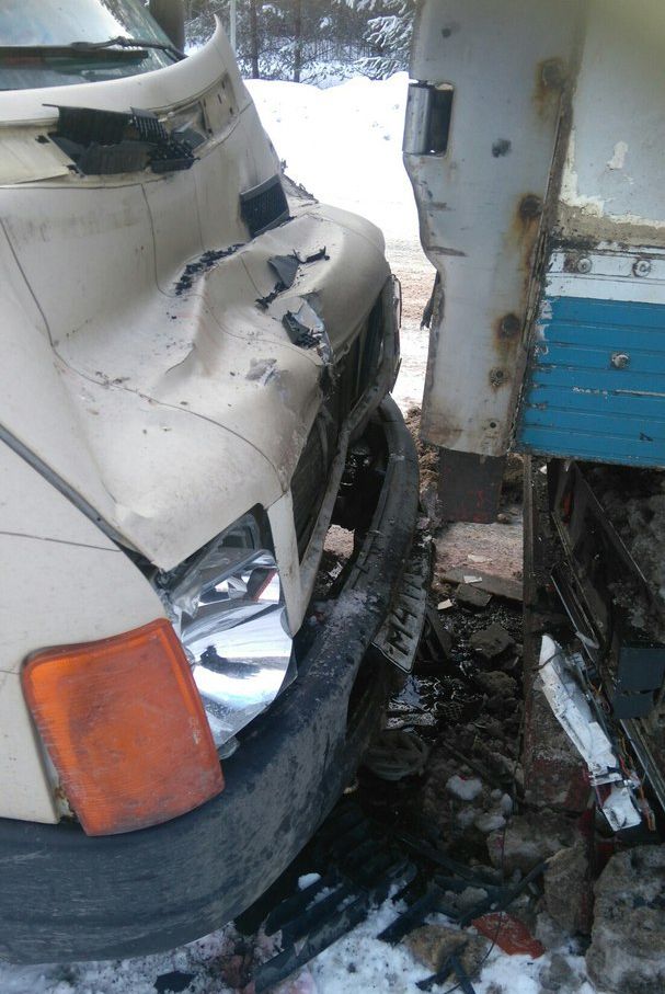 Группа "Бригадный подряд" попала в ДТП под Ижевском