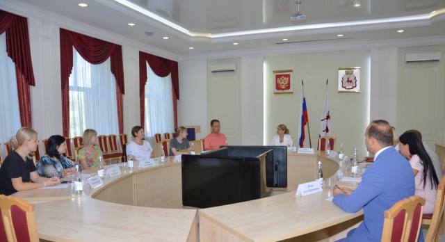 Представители администрации Харцызска оценили опыт работы с молодежью в Нижнем Новгороде