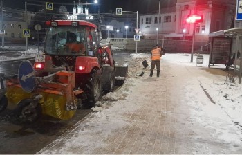 Более 1,5 тыс. дворников вышли на уборку снегопада в Чебоксарах