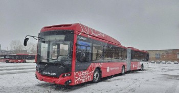 Восемь автобусов особо большого класса доставили в Пермь