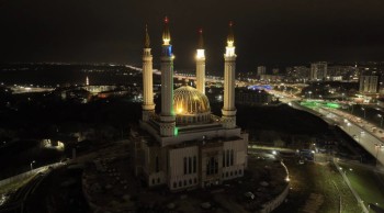 Вариант подсветки мечети "Ар-Рахим" выбирают в Уфе Вариант подсветки мечети "Ар-Рахим" выбирают в Уфе