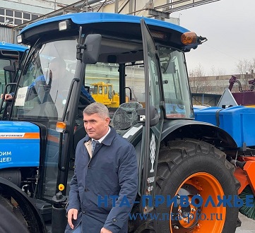 23 локализированных трактора "Агромаш 90ТК" переданы муниципалитетам Чувашии 23 локализированных трактора "Агромаш 90ТК" переданы муниципалитетам Чувашии