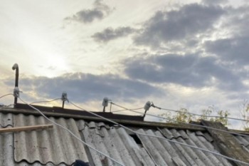 Труп 11-летнего мальчика нашли на крыше заброшенного строения в Оренбургской области