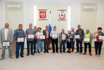 Победителей конкурса &quot;Лучший дворник&quot; наградили в Нижнем Новгороде