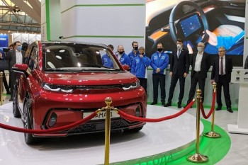 "КАМАЗ" презентовал электромобиль "КАМА-1"