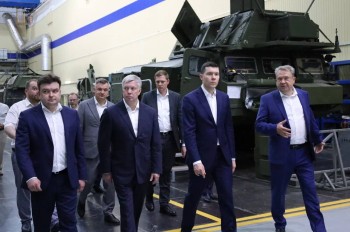 Глава минпромторга РФ осмотрел ульяновские предприятия ОПК и автопрома