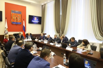 Программу &quot;Дзержинск-100&quot; обсудили на заседании бюджетного комитета Законодательного собрания Нижегородской области