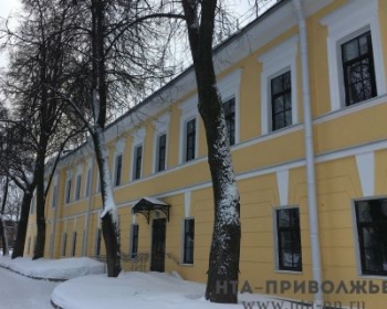Представительства депутатов Госдумы РФ разместились в отреставрированной казарме гарнизонного батальона в Нижегородском кремле 