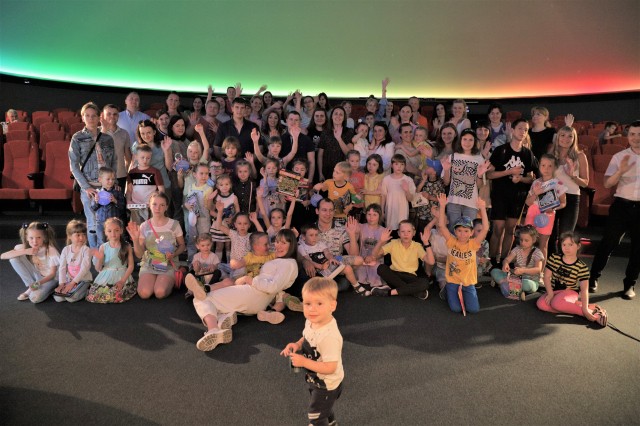 Семейный праздник "Атмосфера творчества" состоялся в Нижегородском планетарии