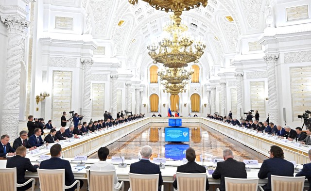 Глеб Никитин представил Владимиру Путину предложения по "Экологическому благополучию"