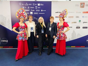 12 нижегородских муниципалитетов обменялись опытом со странами БРИКС на международном муниципальном форуме в Санкт-Петербурге 12 нижегородских муниципалитетов обменялись опытом со странами БРИКС на международном муниципальном форуме в Санкт-Петербурге