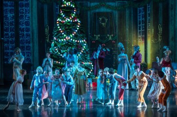 Нижегородские театры в новогодние праздники подготовили масштабную программу для взрослых и детей