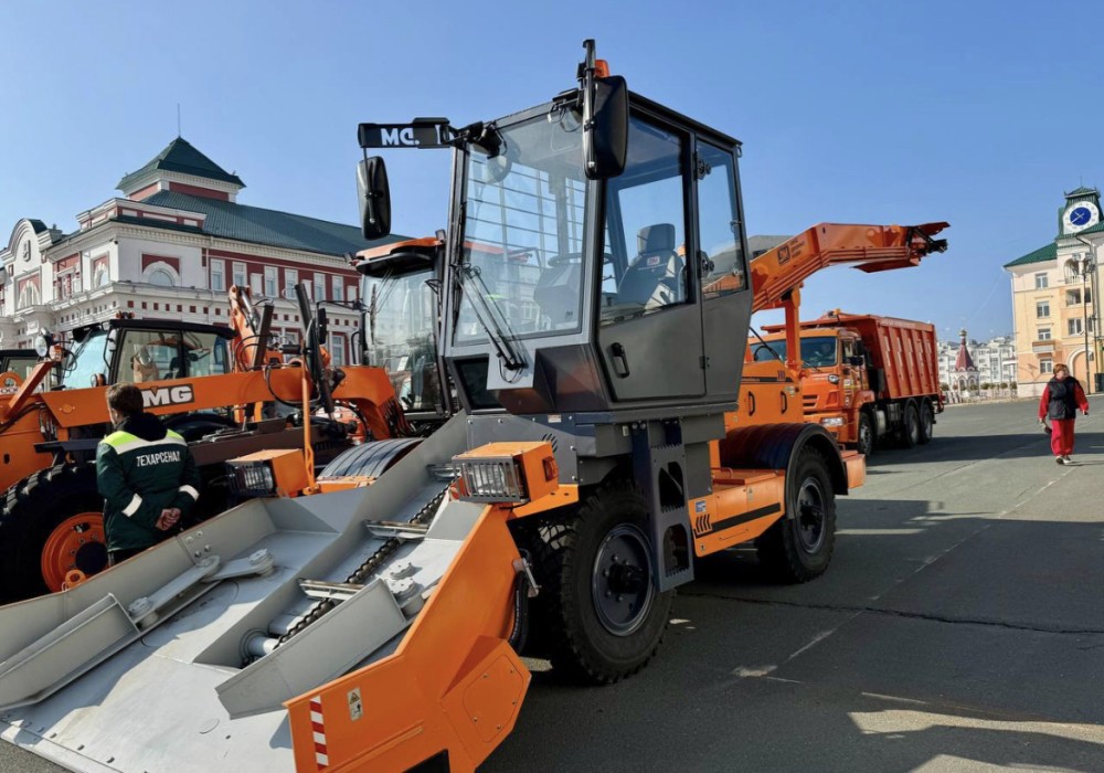 Автопарк коммунальной техники Саранска пополнился на 37 машин