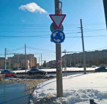 Схема дорожного движения изменена в Чебоксарах на кольцевом пересечении проспекта Тракторостроителей