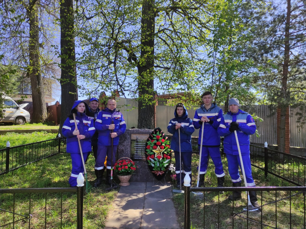 Памятник.jpeg Памятник.jpeg